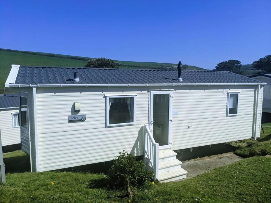 Large 4 Person Couples And Family Caravan In Newquay Bay Resort Exterior foto